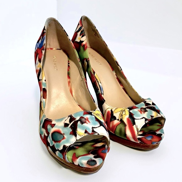 Nine West Floral Peep-Toe Heels - Picture 2 of 7